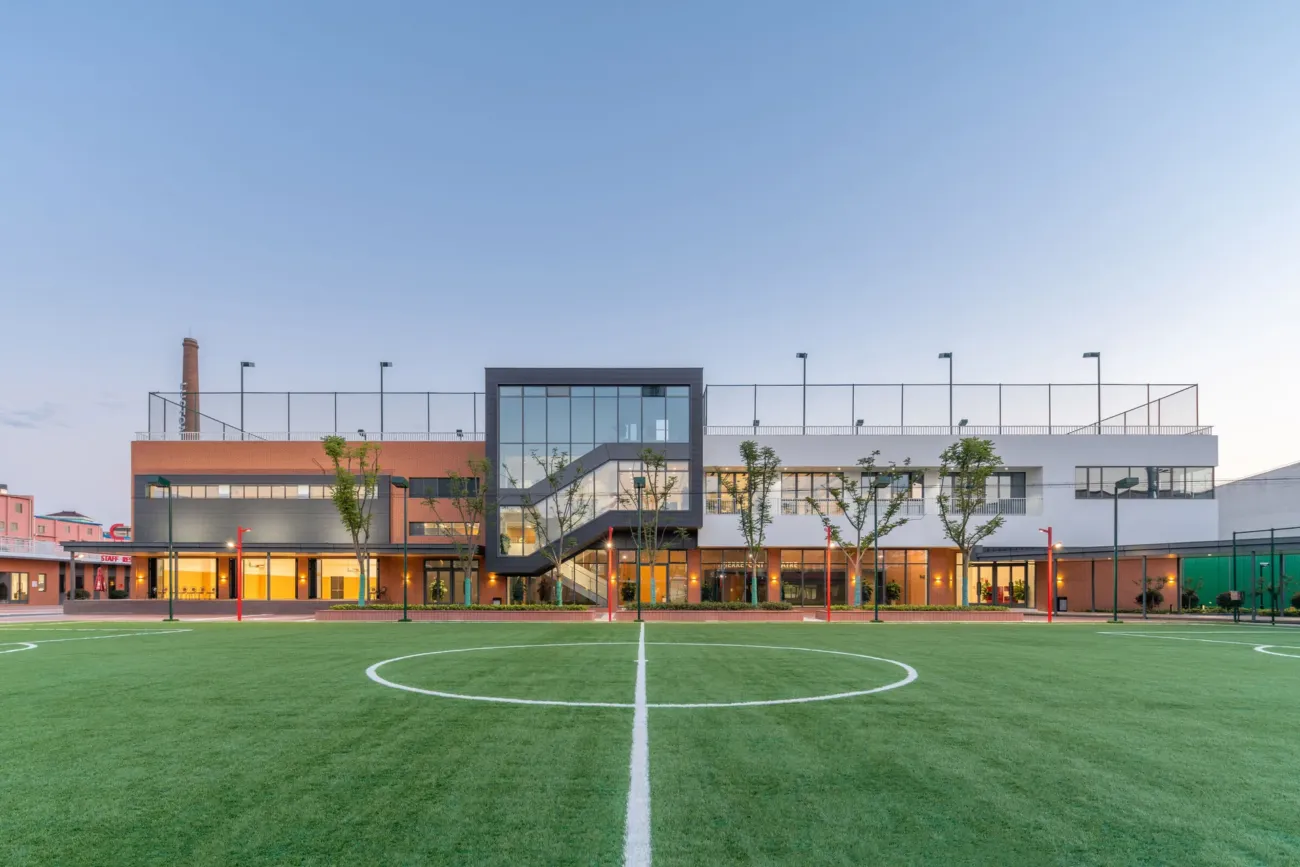 lucton school football