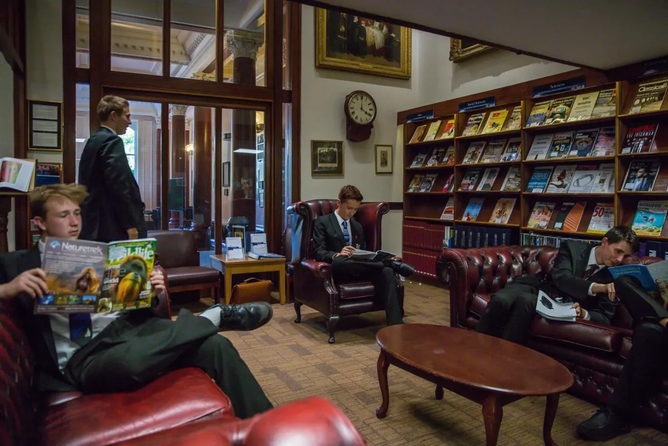 Dulwich_College_Library