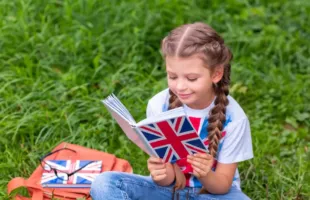 Summer Programmes in the UK: Language Camps and Preparatory Courses