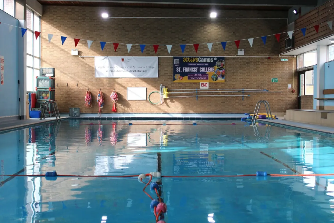 Indoor swimming pool with lane ropes